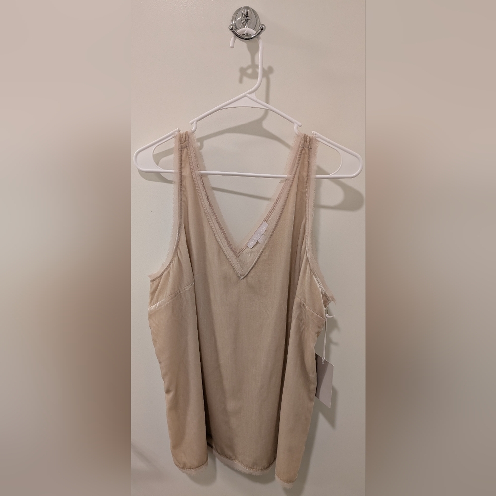 Chelsea 28 Nwt Cream Sleeveless Top